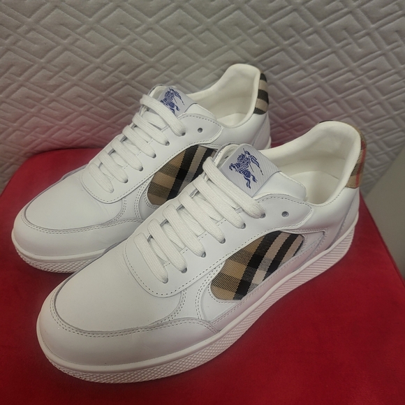 Burberry Terrace Check Sneakers - Picture 1 of 16